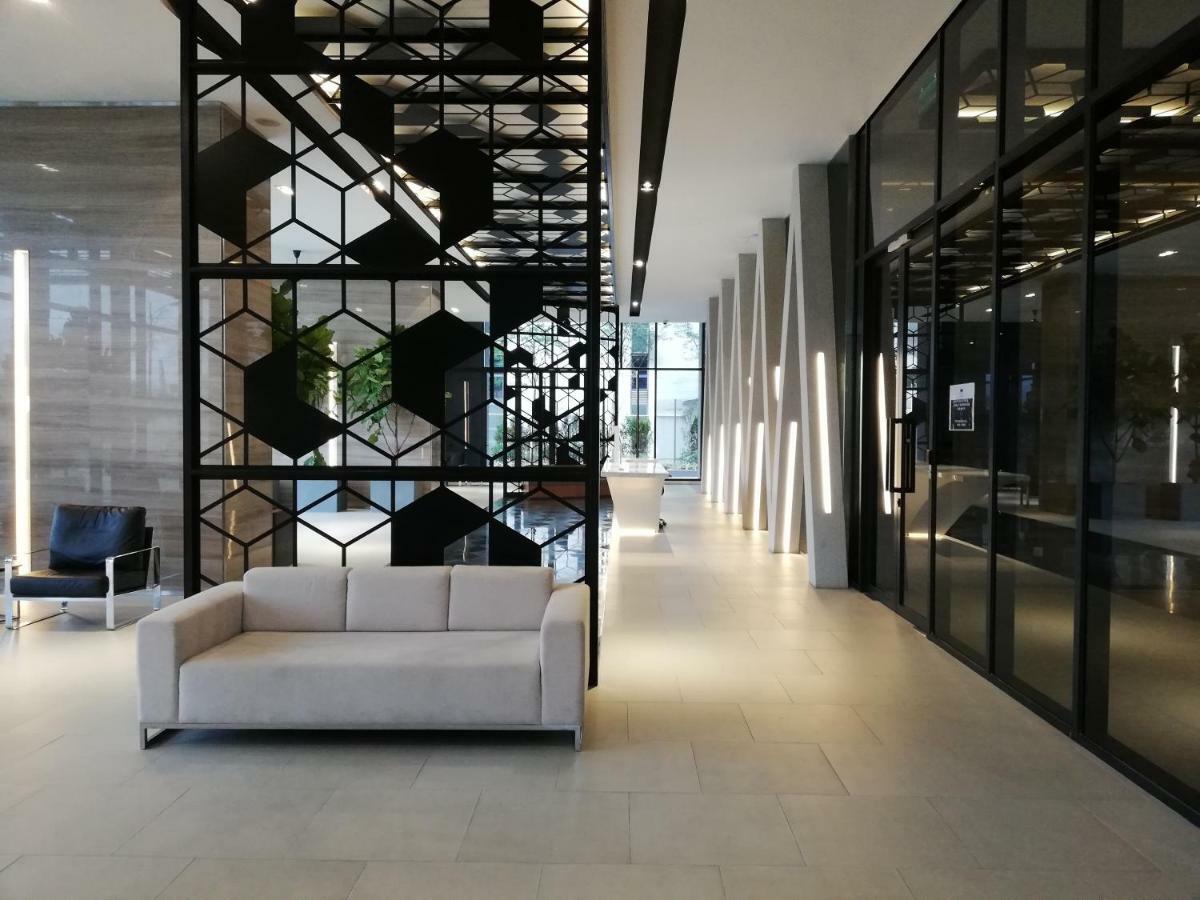 Expressionz Suite Klcc By De Space Κουάλα Λουμπούρ Εξωτερικό φωτογραφία