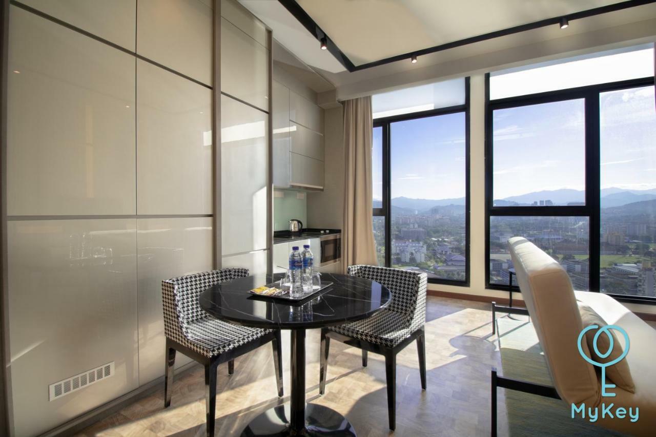 Expressionz Suite Klcc By De Space Κουάλα Λουμπούρ Εξωτερικό φωτογραφία